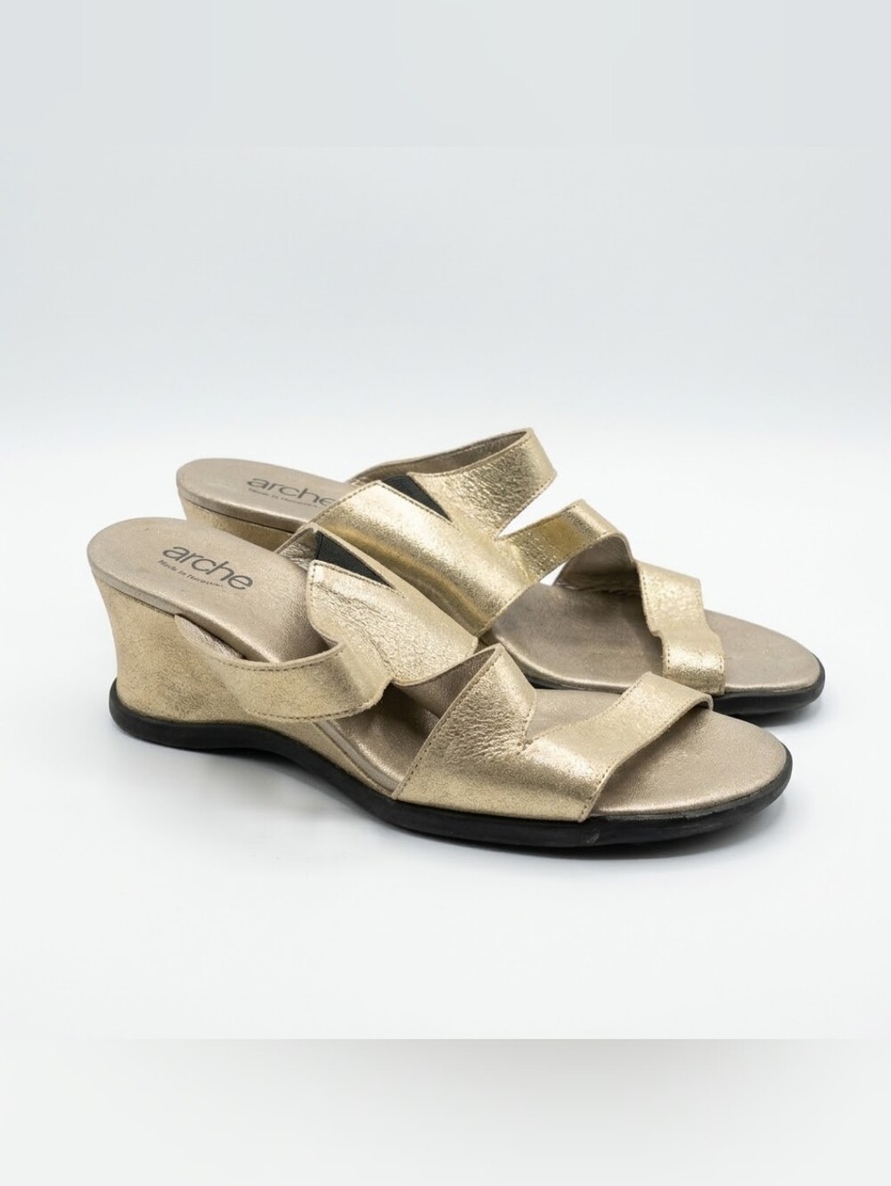 Arche Gold Leather Wedge Sandals - Metallic Gold